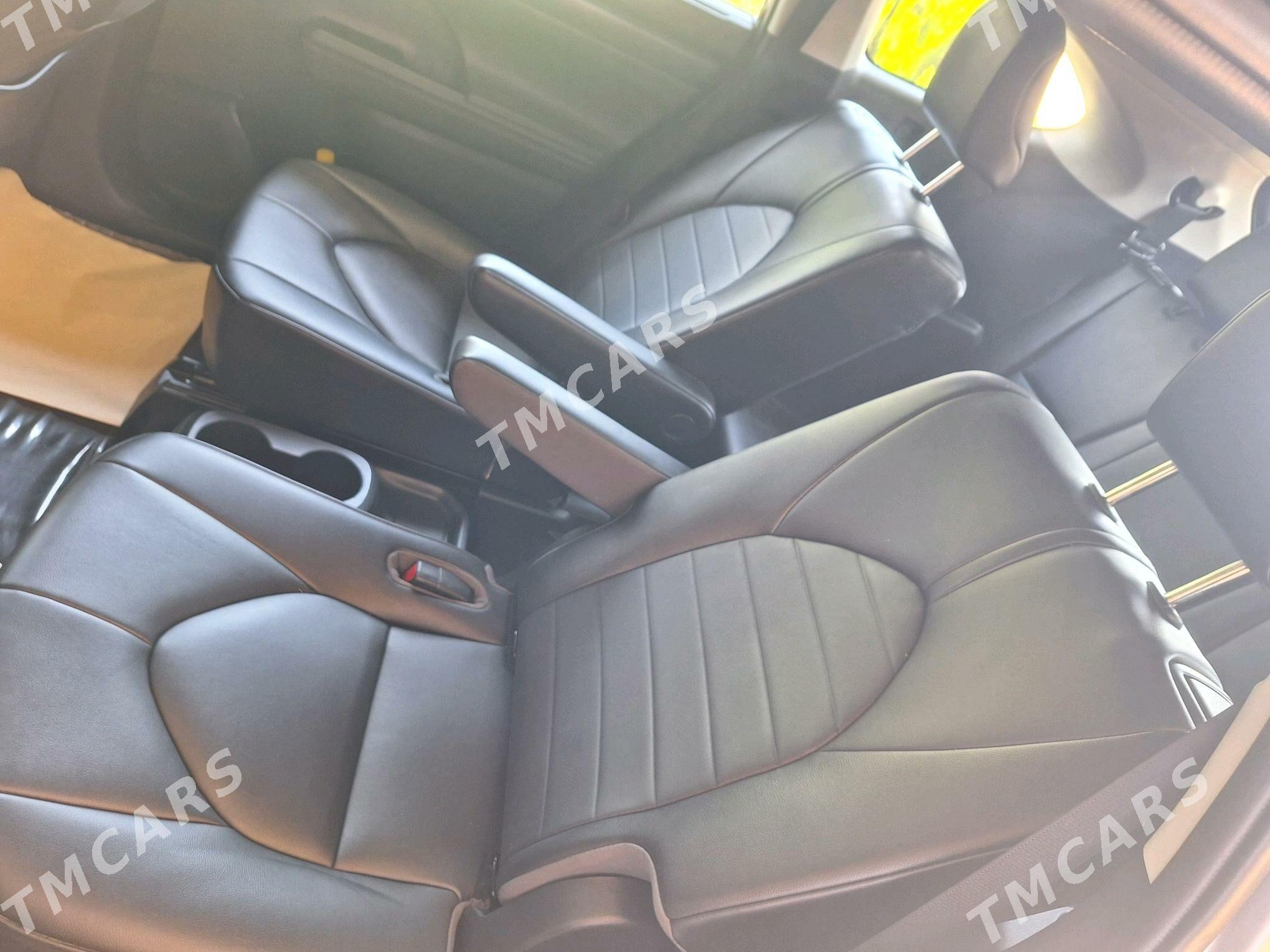 Toyota Highlander 2020 - 540 000 TMT - Дашогуз - img 6
