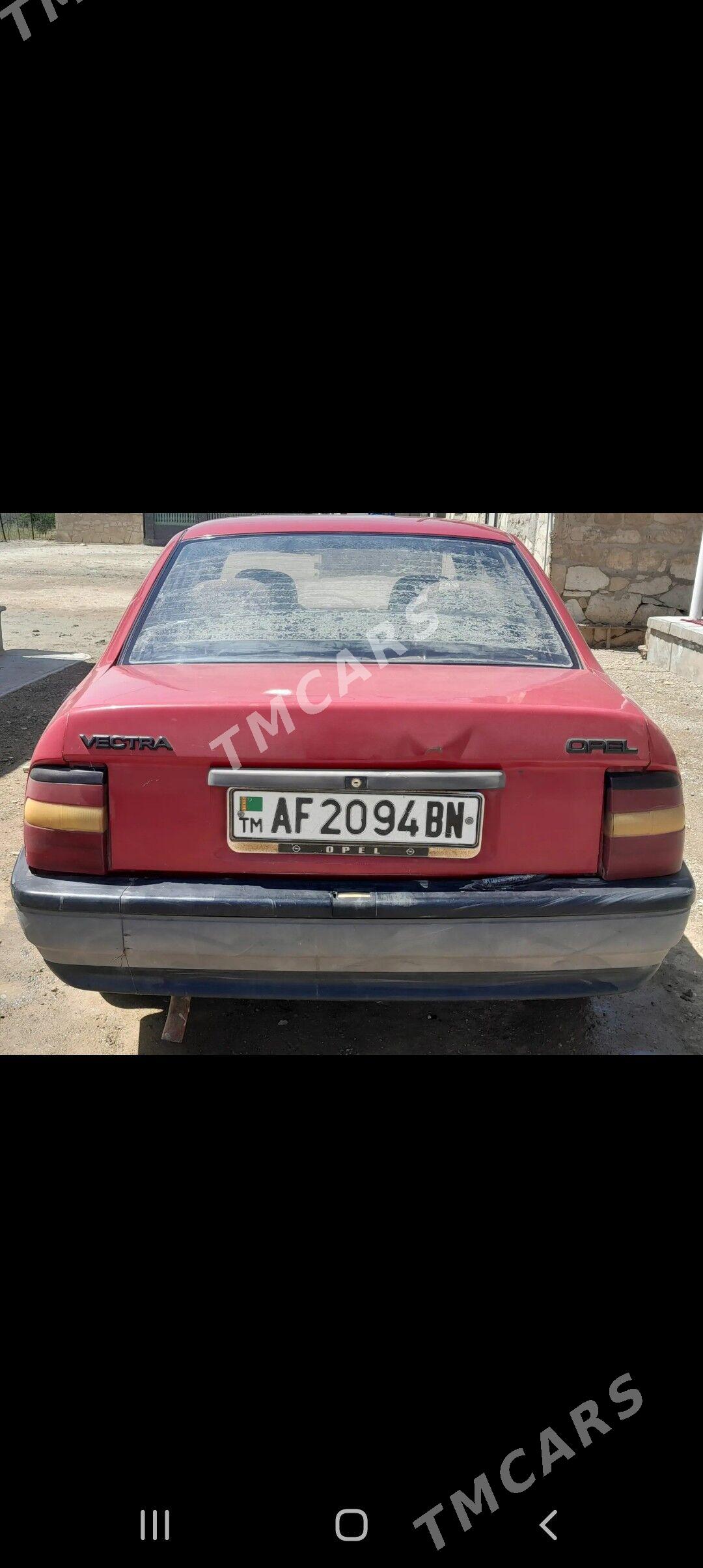 Opel Vectra 1989 - 16 000 TMT - Etrek - img 4