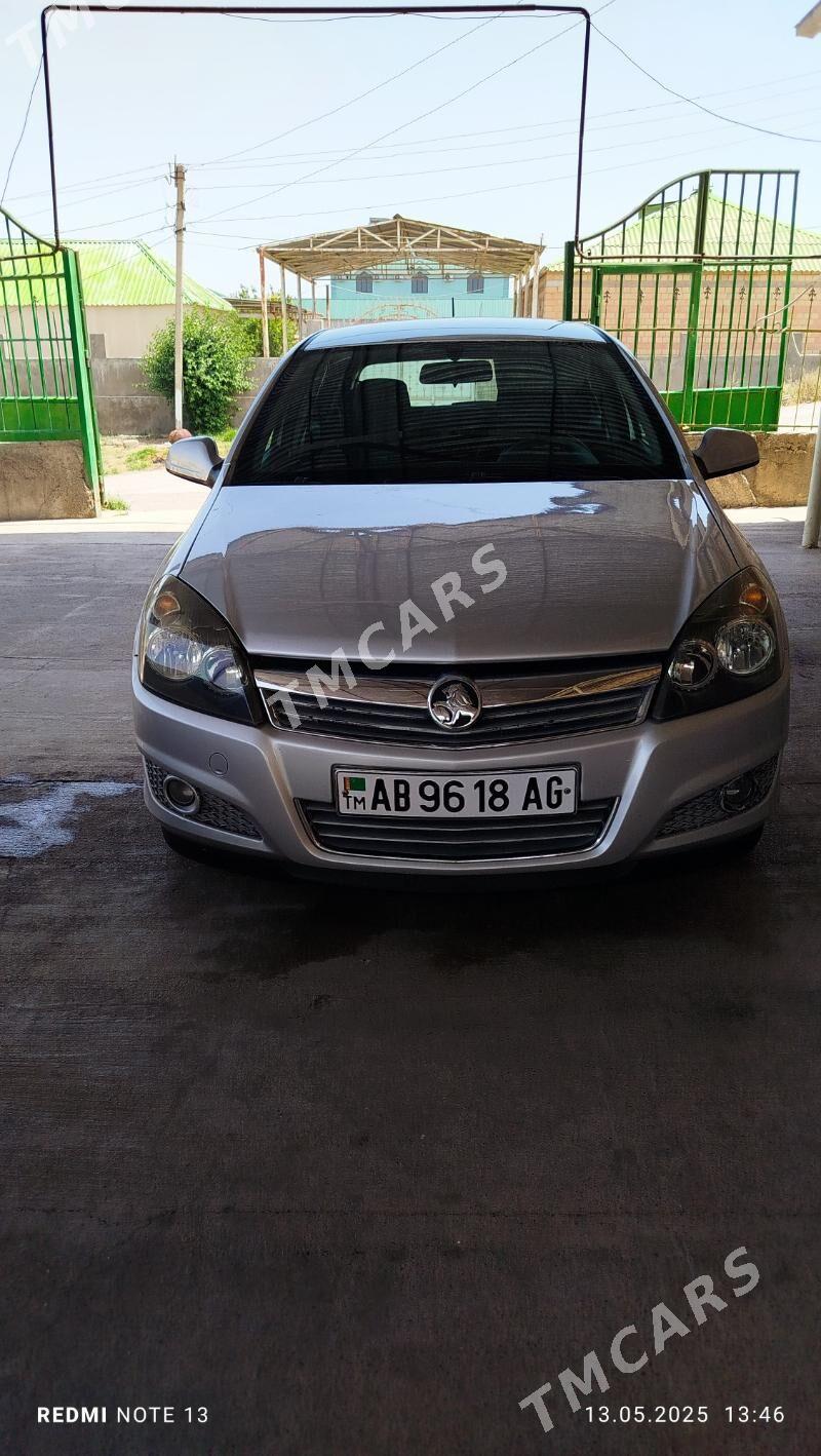 Opel Astra 2013 - 123 000 TMT - Aşgabat - img 1
