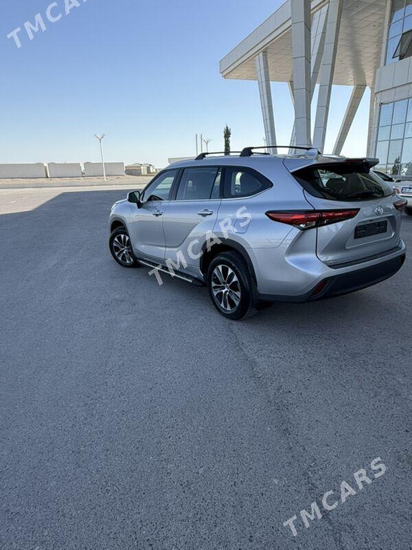 Toyota Highlander 2022 - 580 000 TMT - Туркменабат - img 2