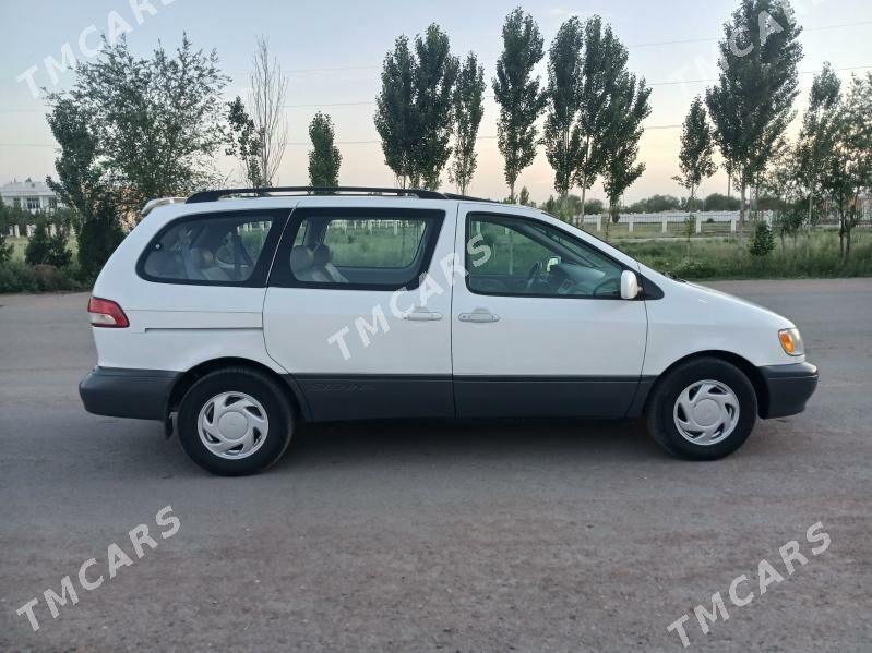 Toyota Sienna 2002 - 182 000 TMT - Gubadag - img 6