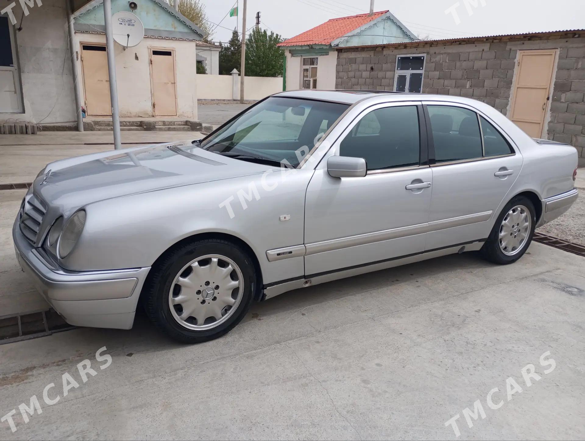 Mercedes-Benz 230E 1998 - 75 000 TMT - Гызыларбат - img 3