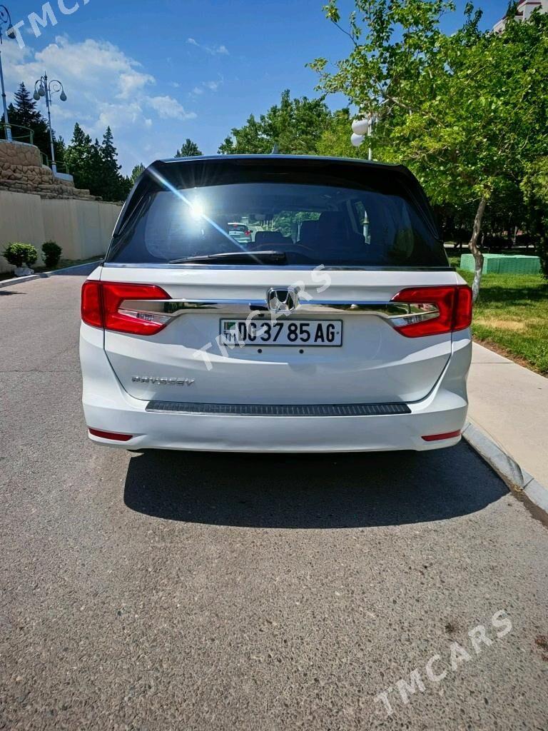 Honda Odyssey 2019 - 460 000 TMT - Анев - img 5
