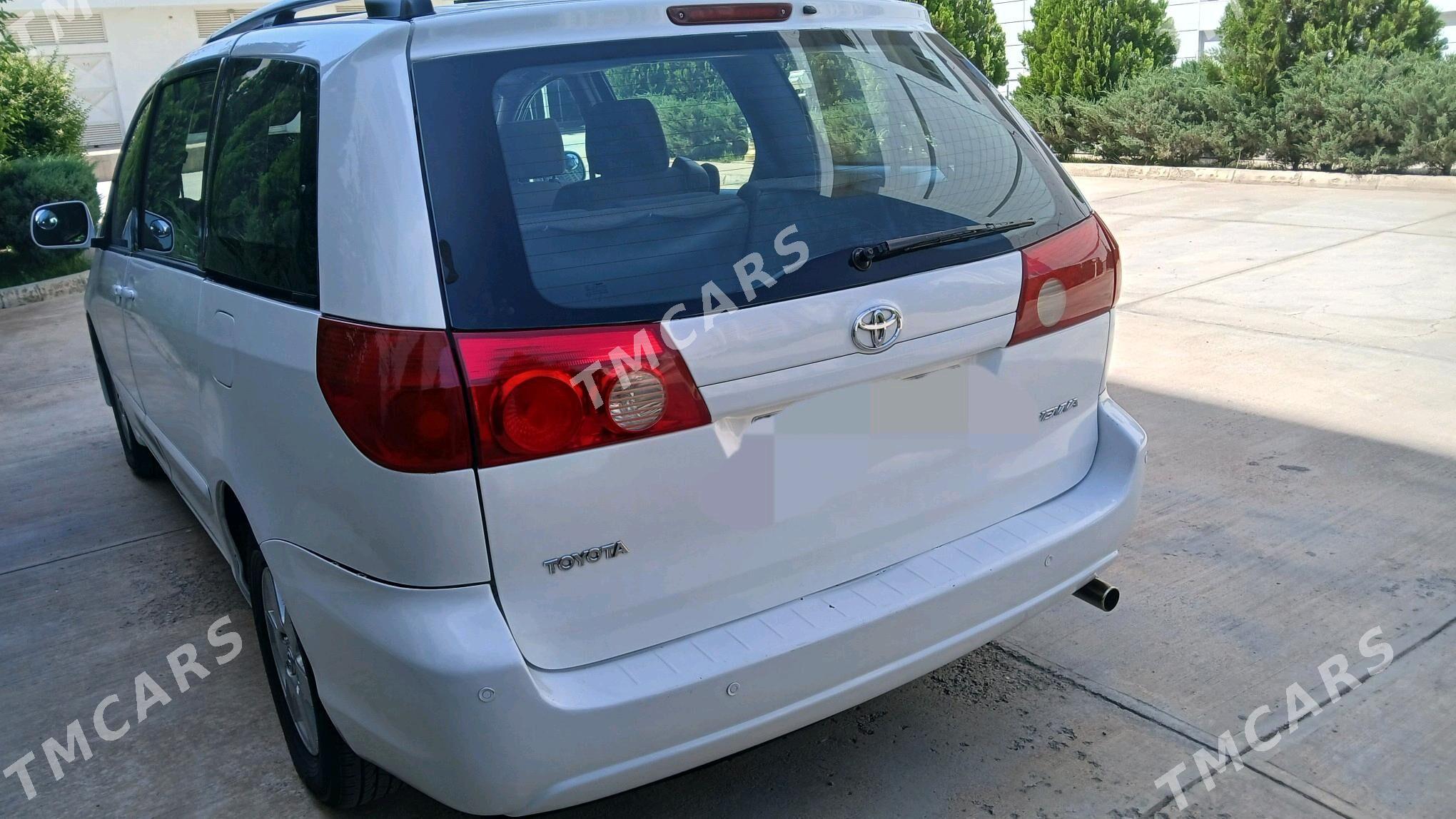 Toyota Sienna 2009 - 190 000 TMT - Tejen - img 2