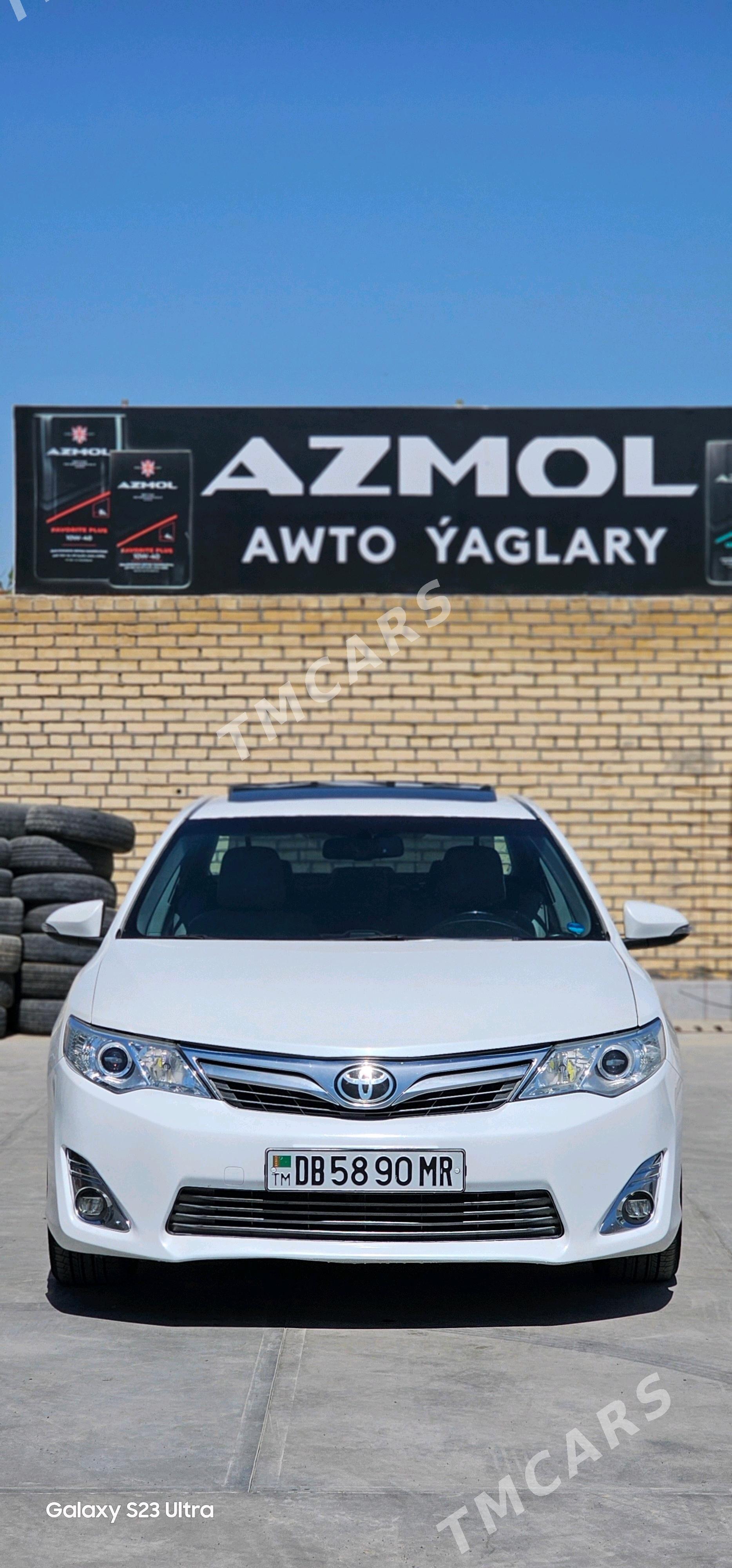 Toyota Camry 2012 - 240 000 TMT - Мары - img 9