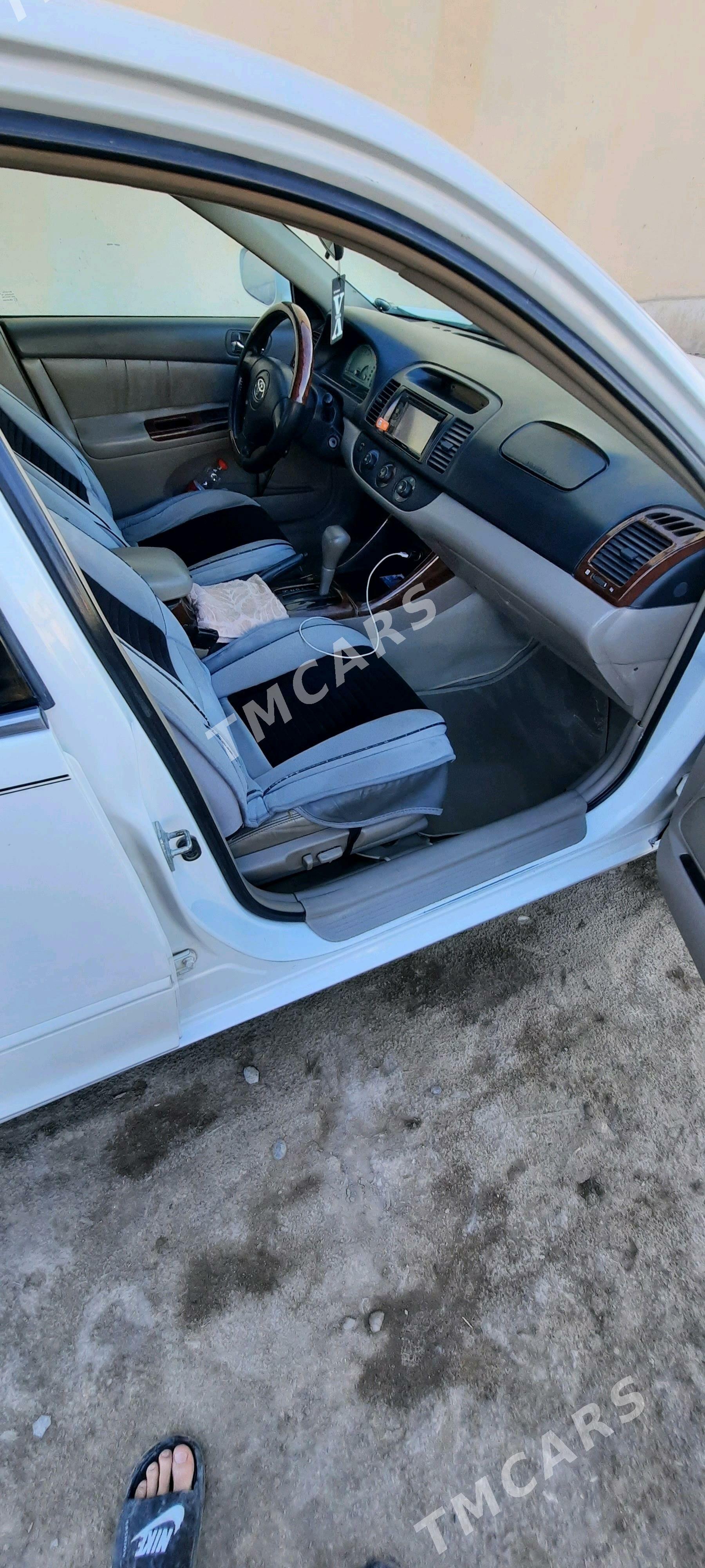 Toyota Camry 2004 - 150 000 TMT - Şabat etr. - img 2