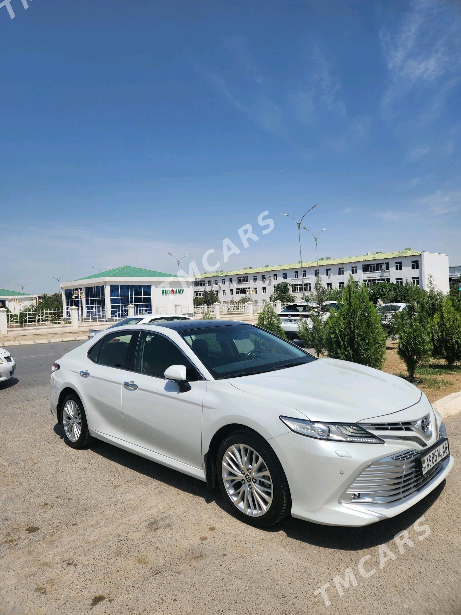 Toyota Camry 2019 - 553 000 TMT - Aşgabat - img 2