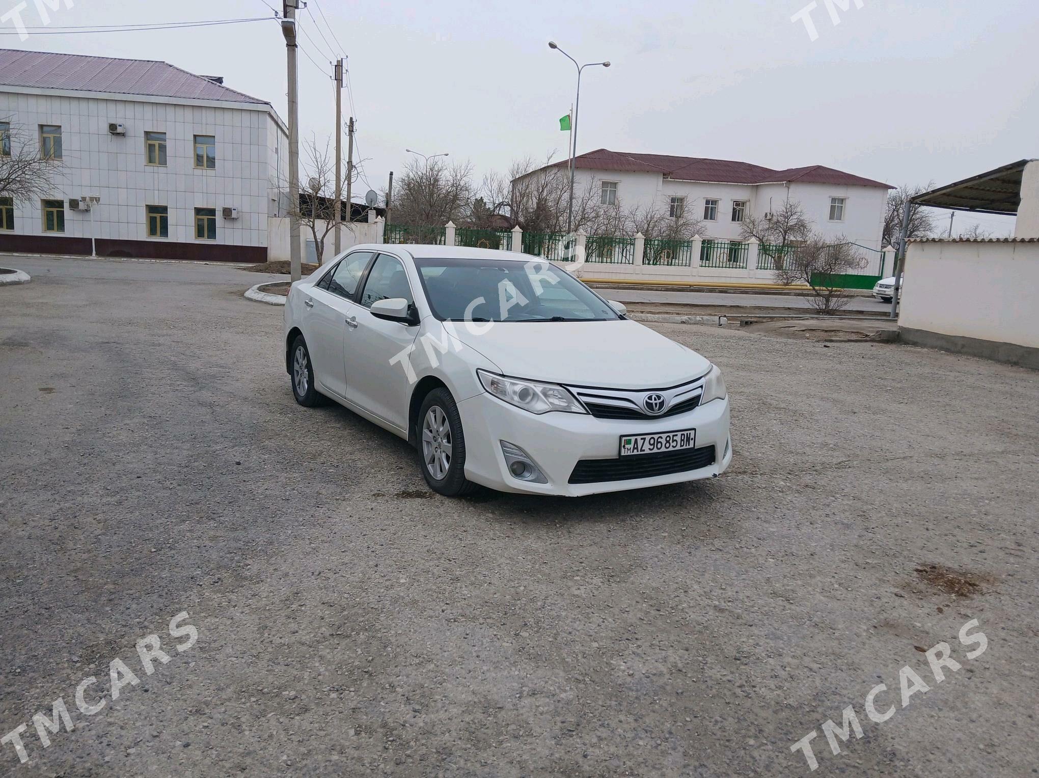 Toyota Camry 2015 - 225 000 TMT - Gumdag - img 4
