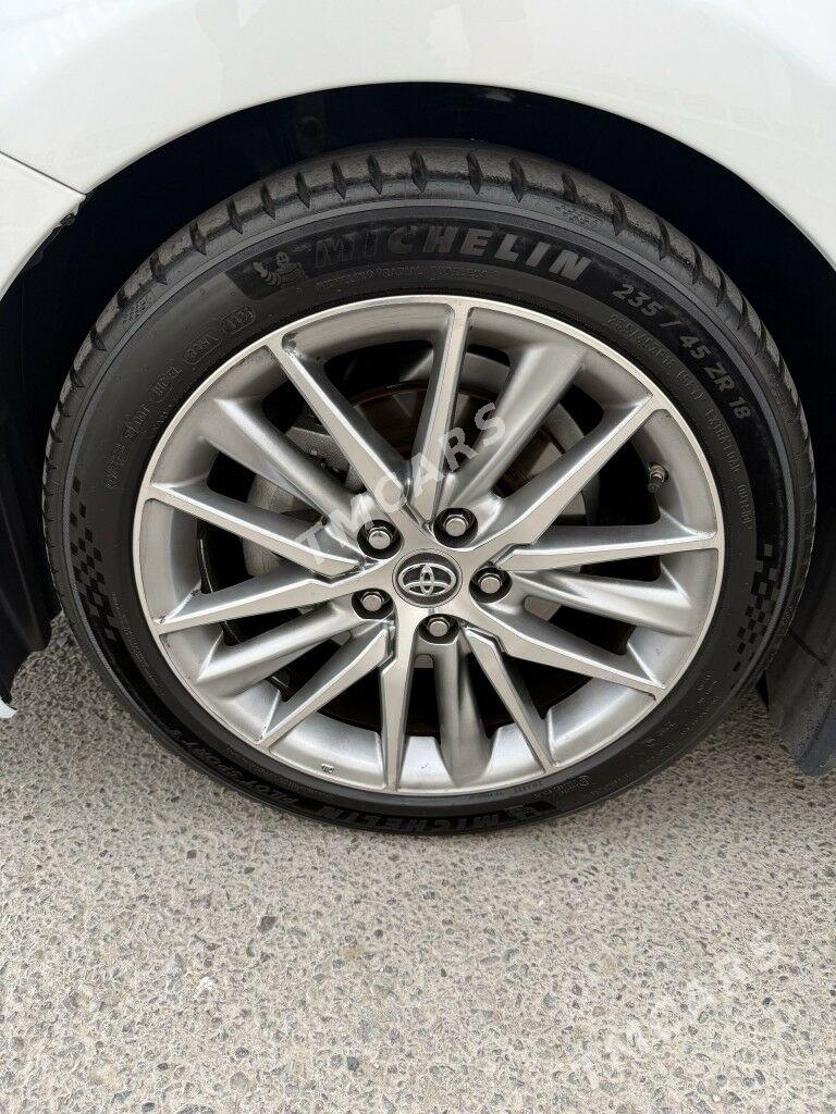 Toyota Camry 2019 - 460 000 TMT - Aşgabat - img 9