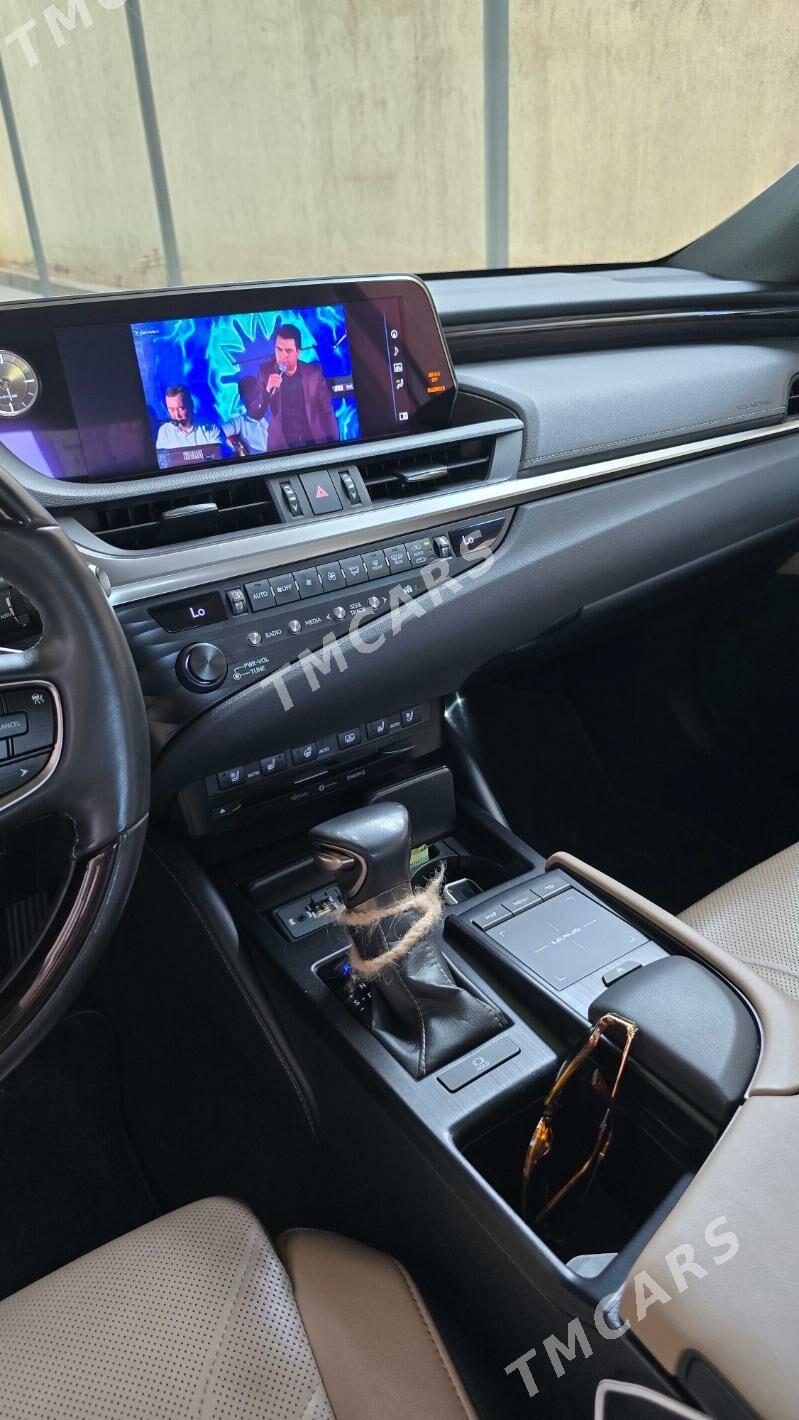 Lexus ES 350 2019 - 600 000 TMT - Бузмеин - img 5