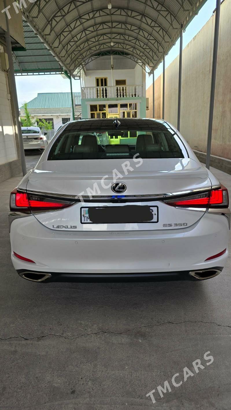 Lexus ES 350 2019 - 600 000 TMT - Бузмеин - img 7