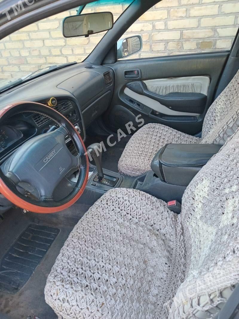 Toyota Camry 1994 - 85 000 TMT - Ходжамбаз - img 5