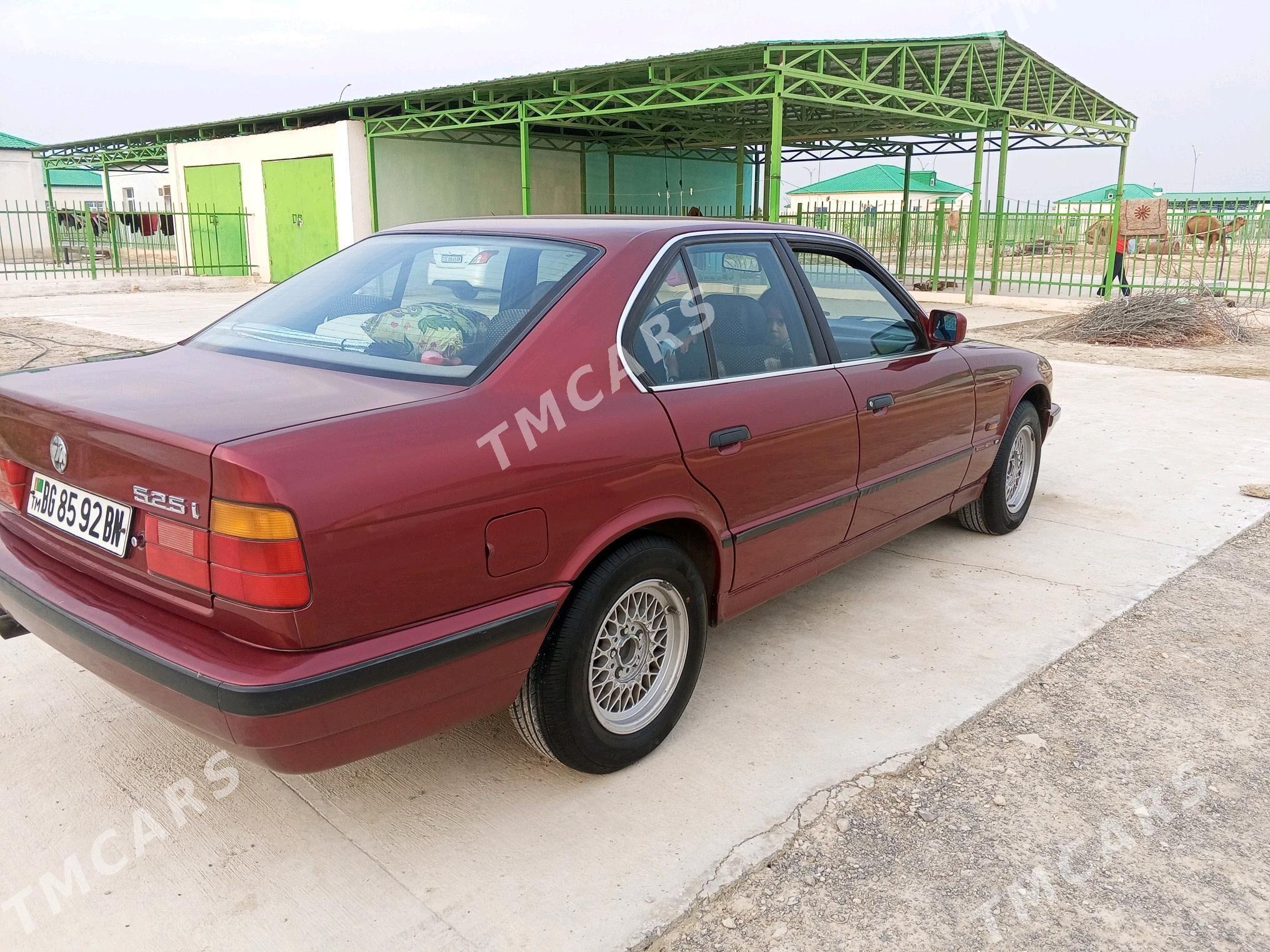 BMW 525 1991 - 75 000 TMT - Balkanabat - img 3