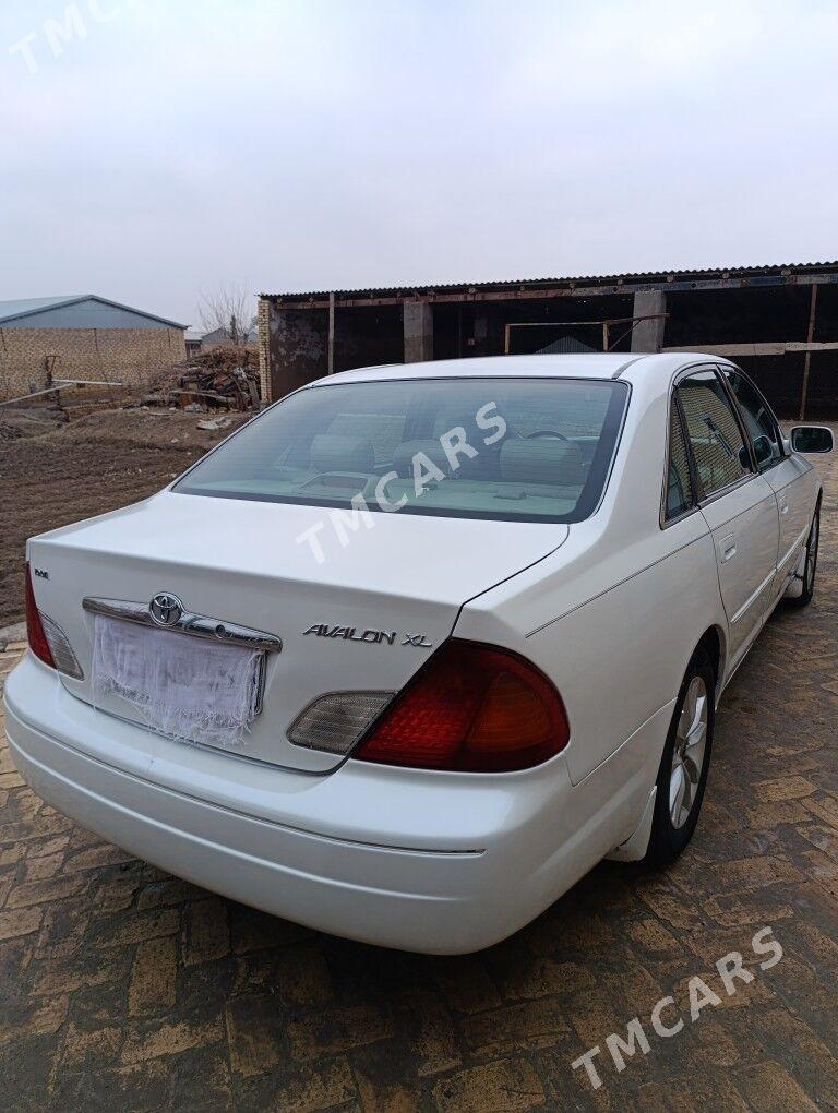 Toyota Avalon 2001 - 160 000 TMT - Байрамали - img 2