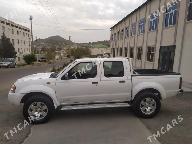Nissan Navara 2006 - 111 000 TMT - Çoganly - img 3