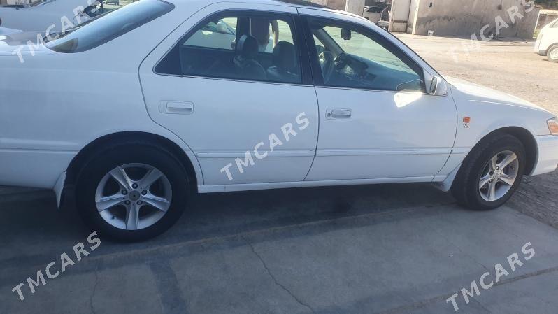 Toyota Camry 1997 - 115 000 TMT - Ýolöten - img 2