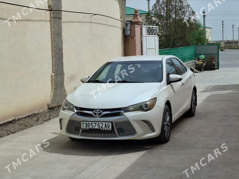 Toyota Camry 2017 - 206 000 TMT - Büzmeýin - img 2