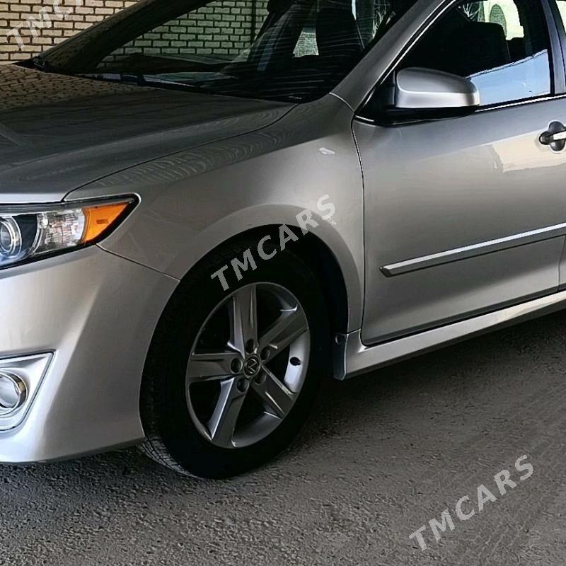 Toyota Camry 2013 - 230 000 TMT - Сакарчага - img 4