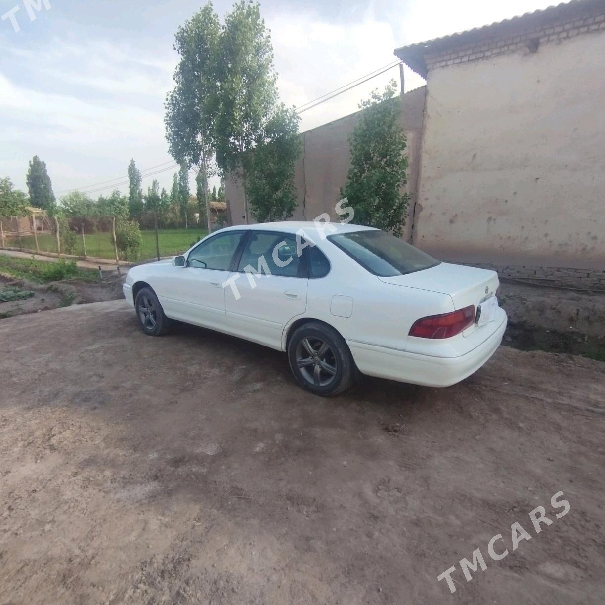Toyota Avalon 1997 - 98 000 TMT - Akdepe - img 4