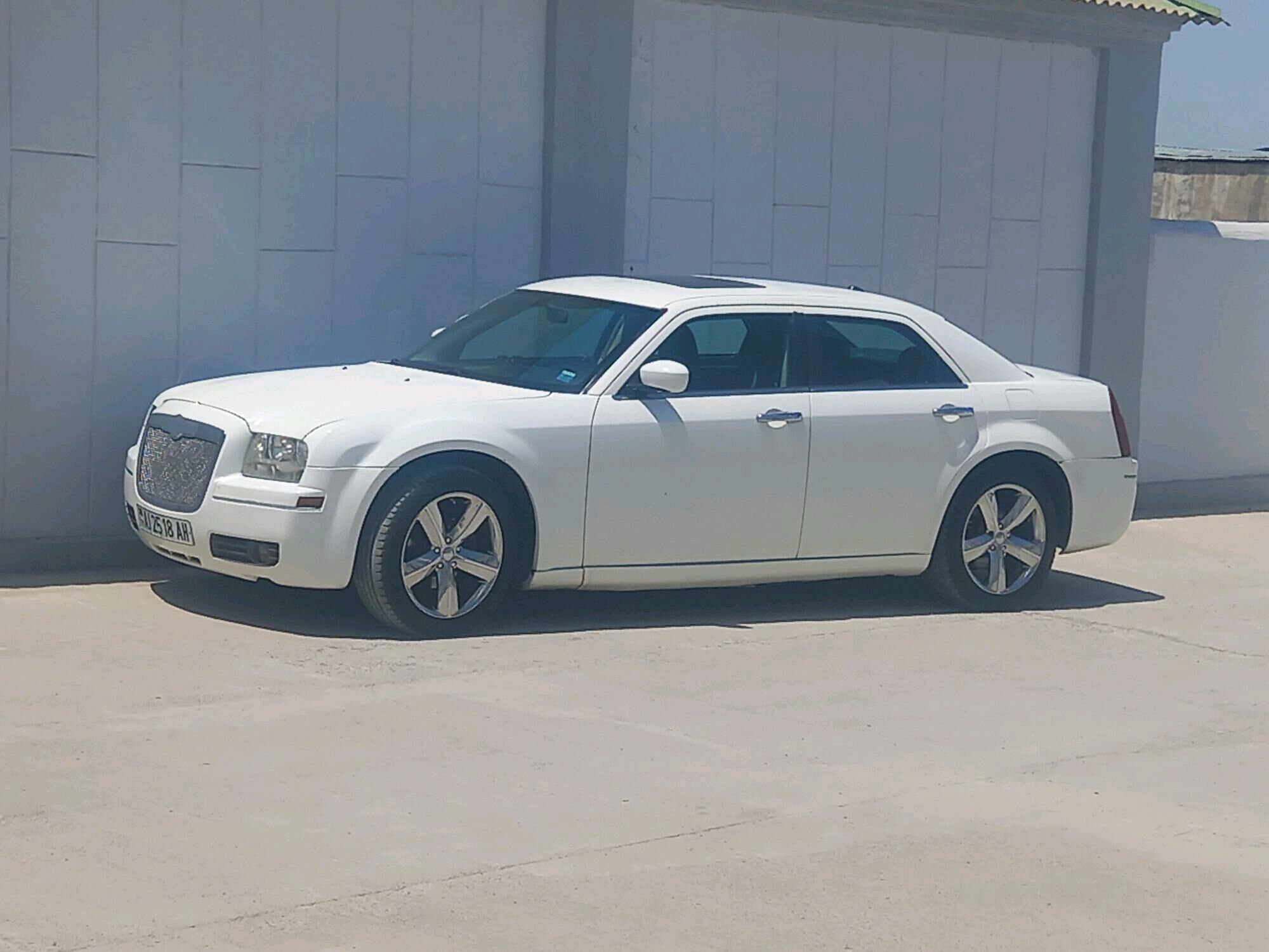 Chrysler 300 2005 - 80 000 TMT - Aşgabat - img 6