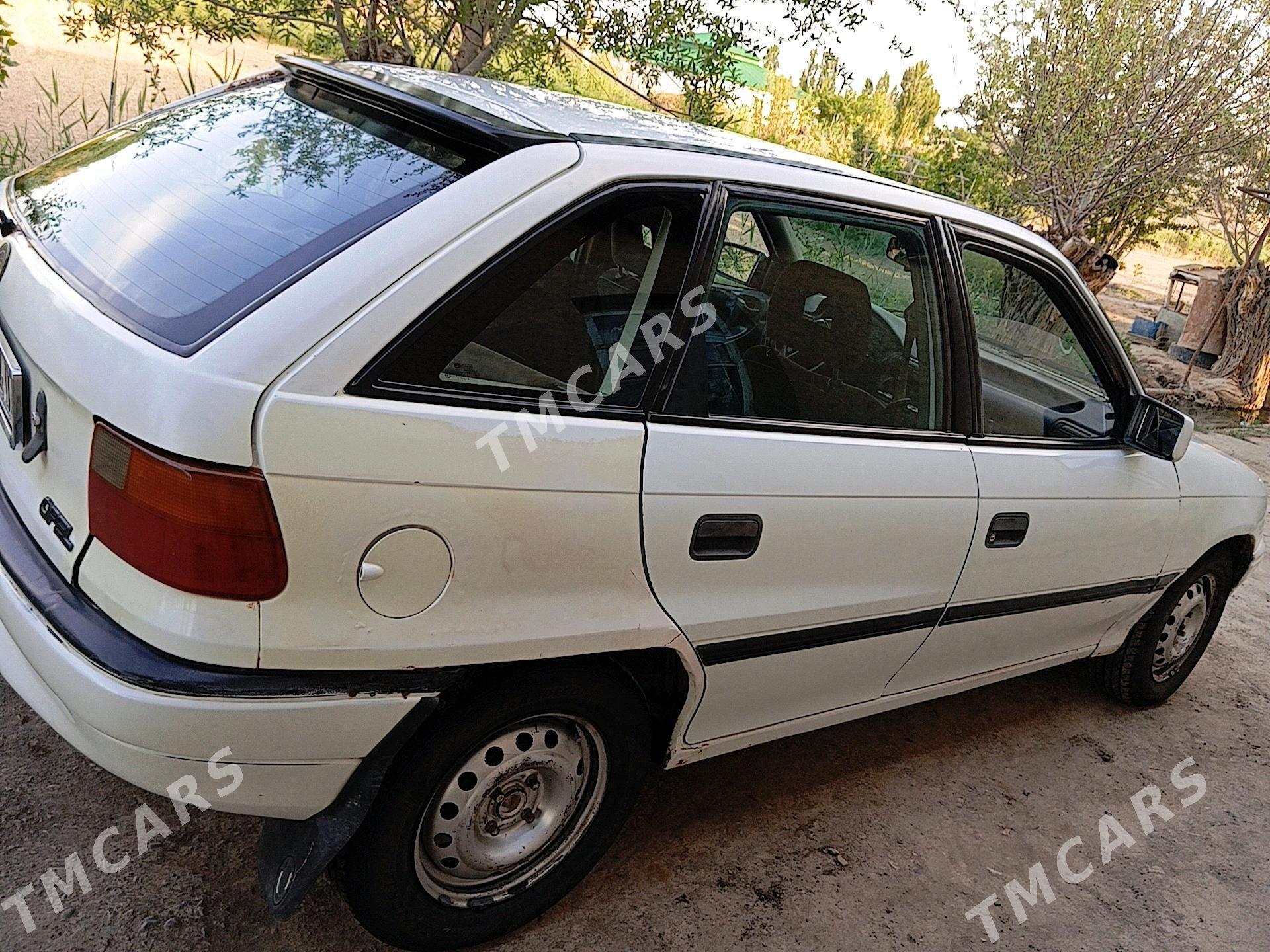 Opel Astra 1992 - 28 000 TMT - Болдумсаз - img 3