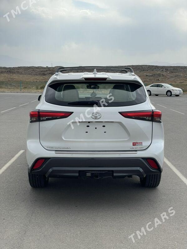 Toyota Highlander 2022 - 710 000 TMT - Ашхабад - img 7
