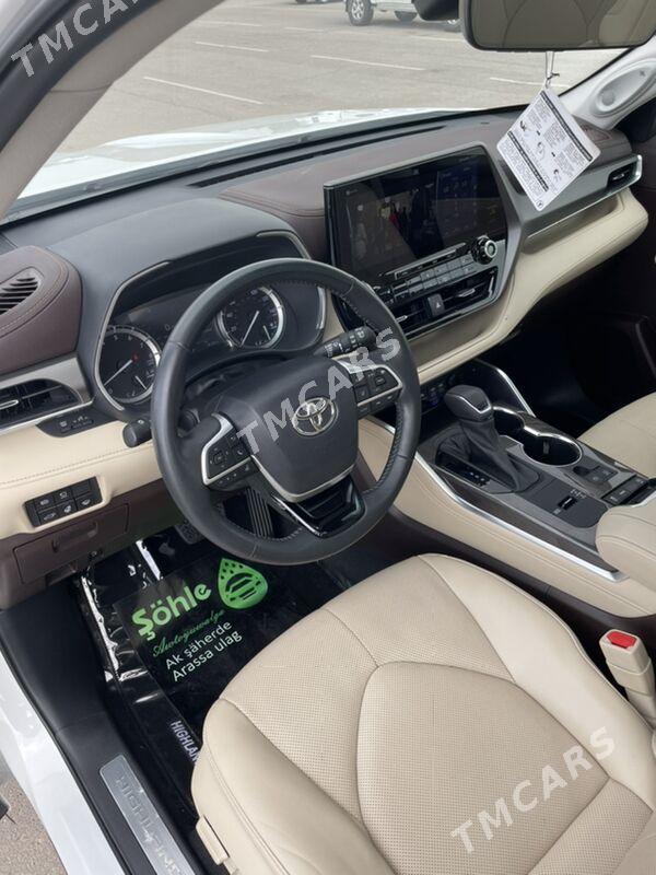 Toyota Highlander 2022 - 710 000 TMT - Ашхабад - img 6