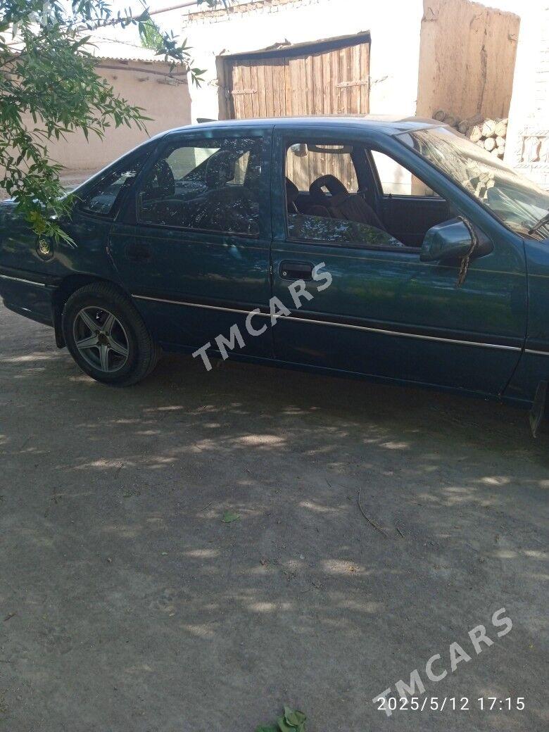 Opel Vectra 1995 - 25 000 TMT - Gubadag - img 4
