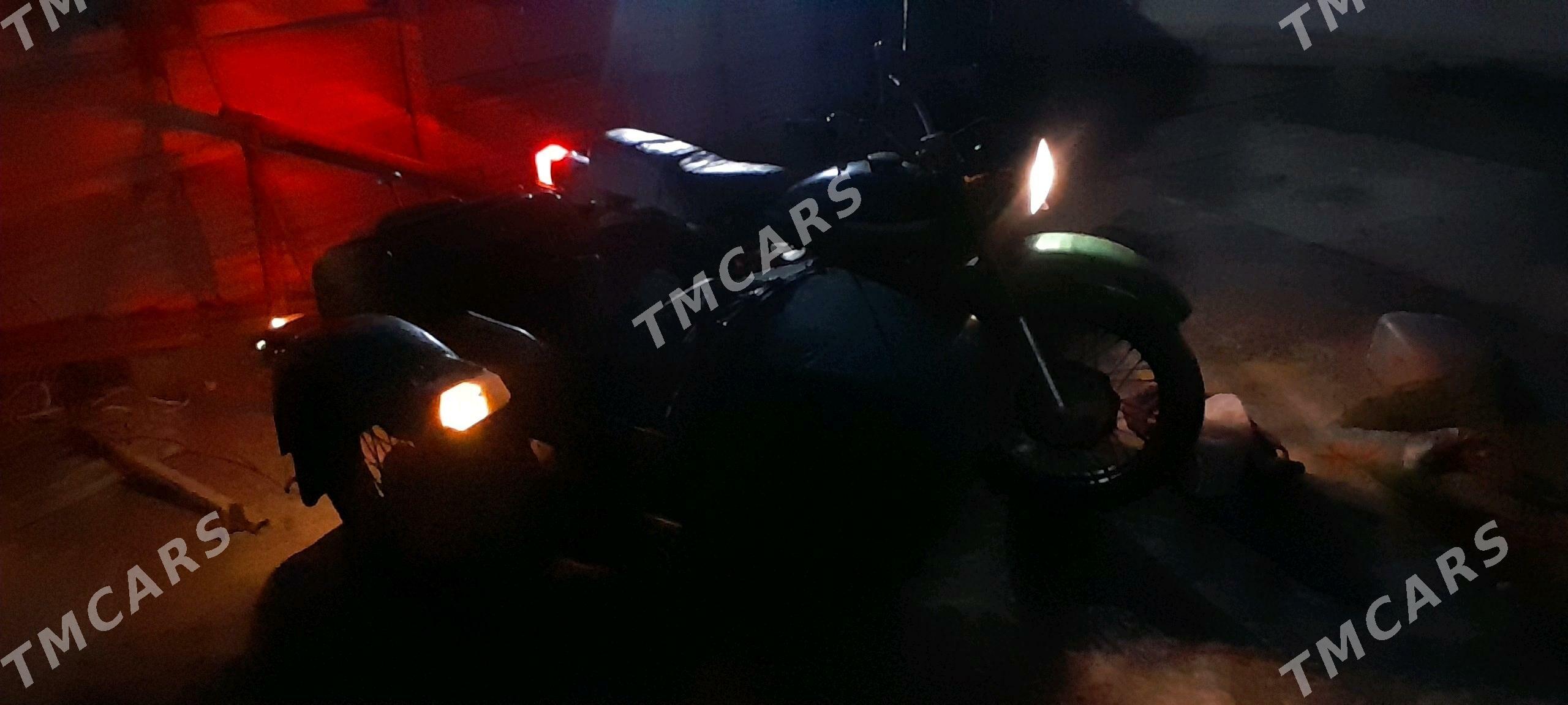 Ural 4320 1983 - 10 000 TMT - Çärjew - img 7