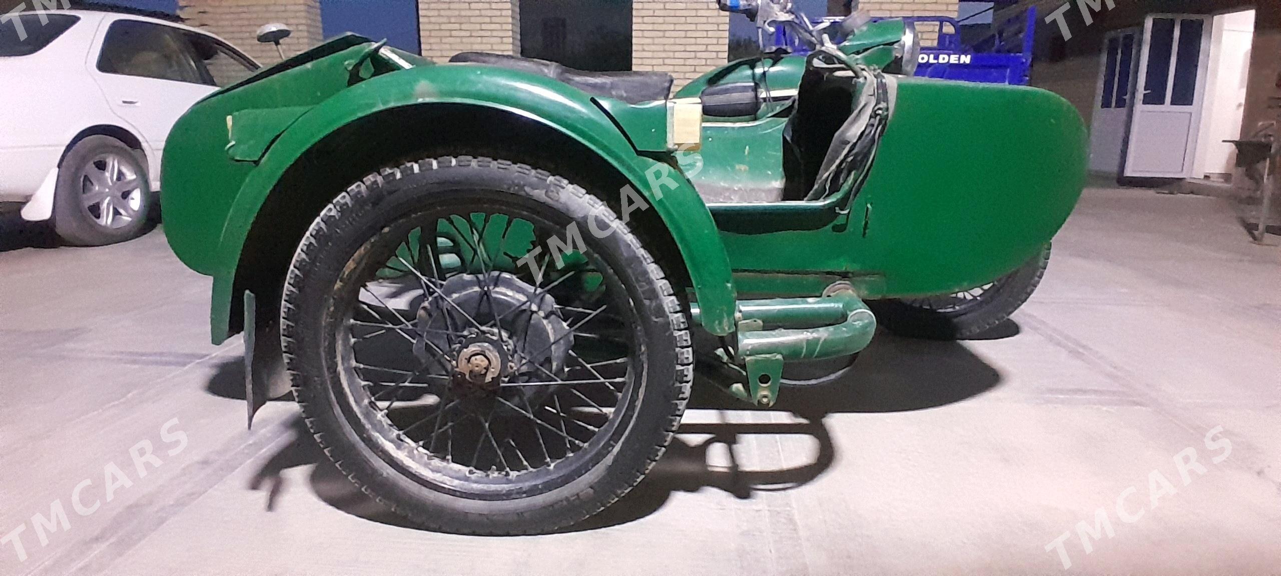 Ural 4320 1983 - 10 000 TMT - Çärjew - img 5