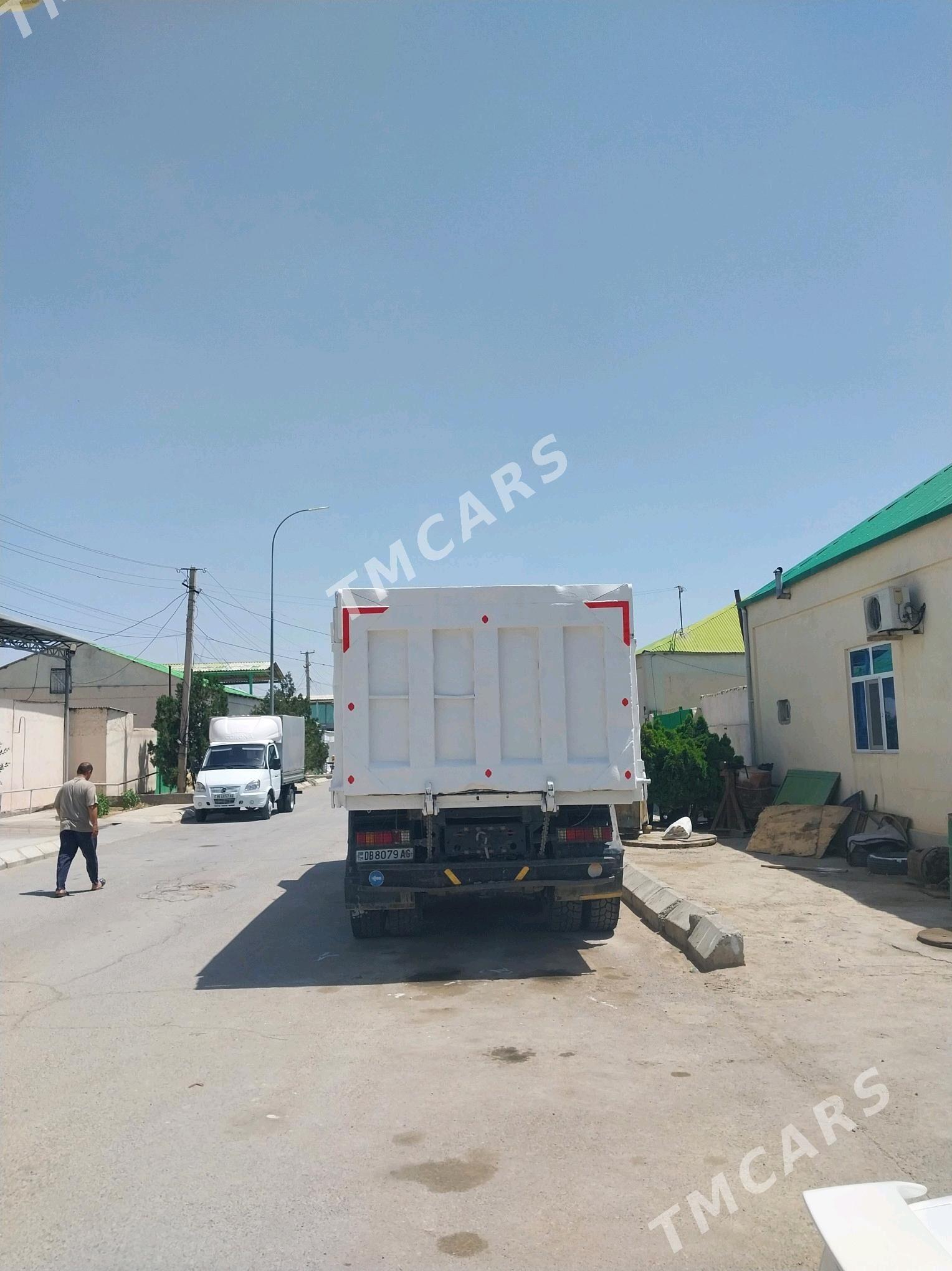 Howo Sinotruk 2004 - 400 000 TMT - Чоганлы - img 2