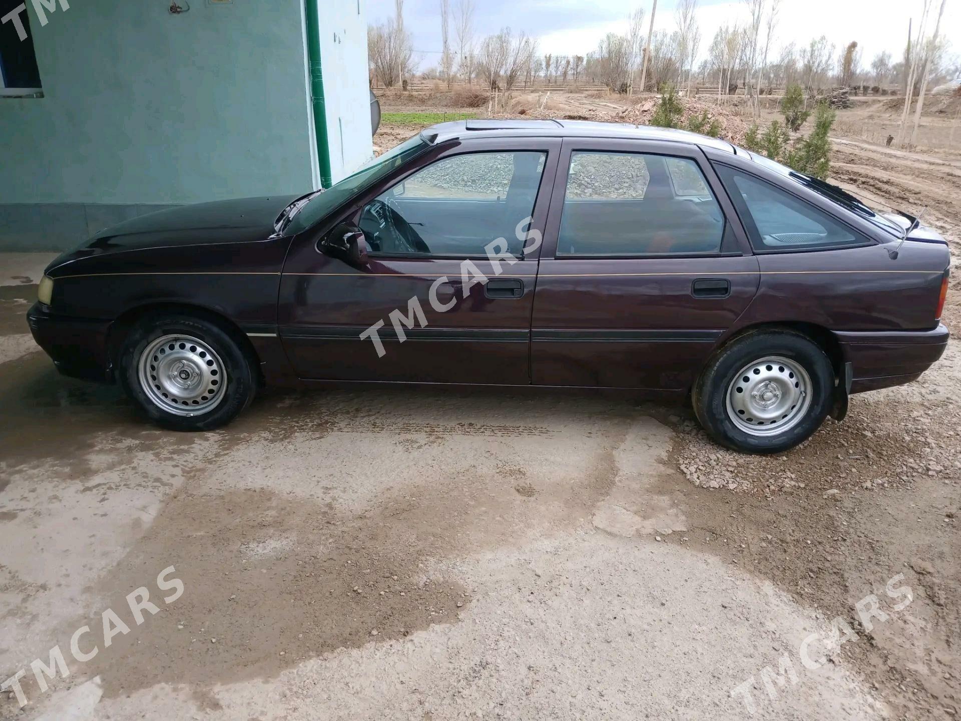Opel Vectra 1990 - 21 000 TMT - Gubadag - img 6