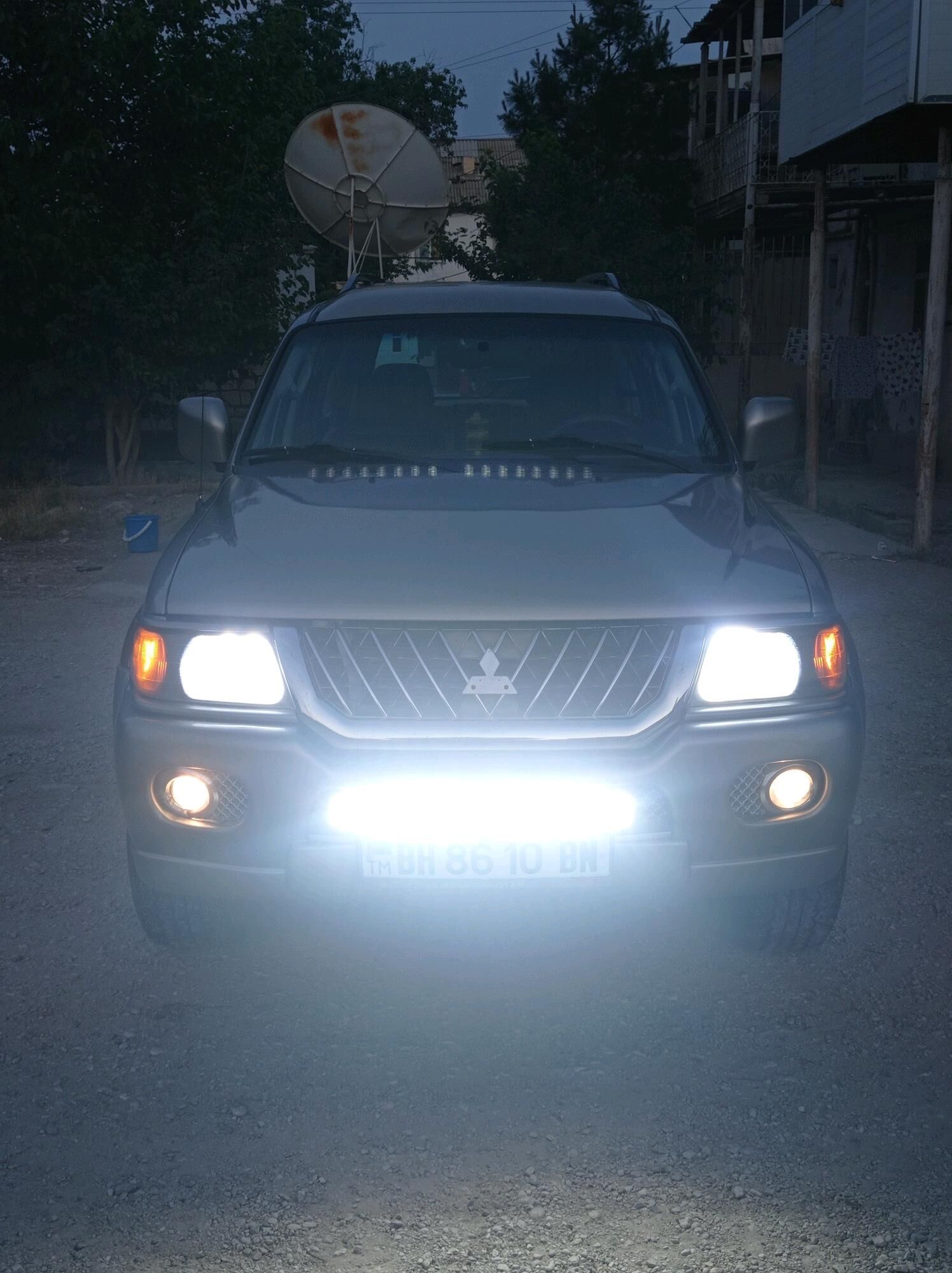 Mitsubishi Montero Sport 2002 - 130 000 TMT - Балканабат - img 4
