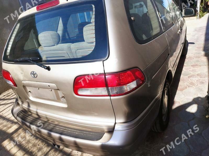 Toyota Sienna 2002 - 165 000 TMT - Garadamak - img 3