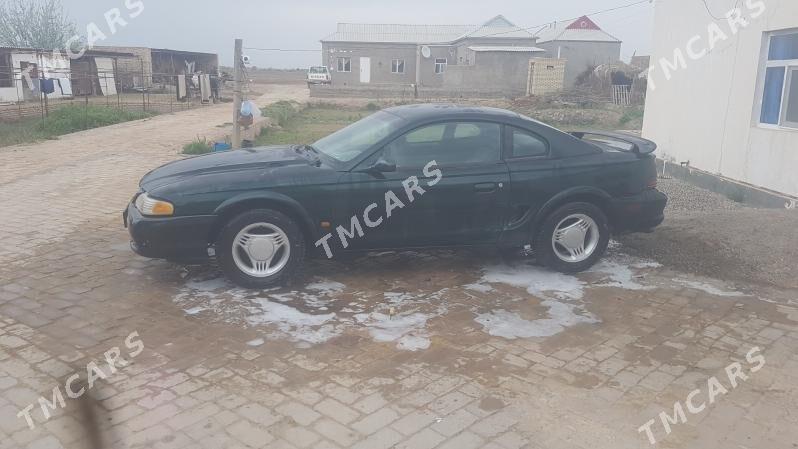 Ford Mustang 1995 - 30 000 TMT - Мургап - img 4