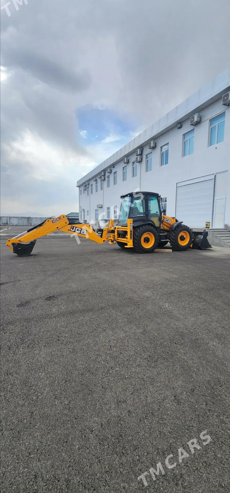 JCB 4CX ECO 2011 - 780 000 TMT - Aşgabat - img 3