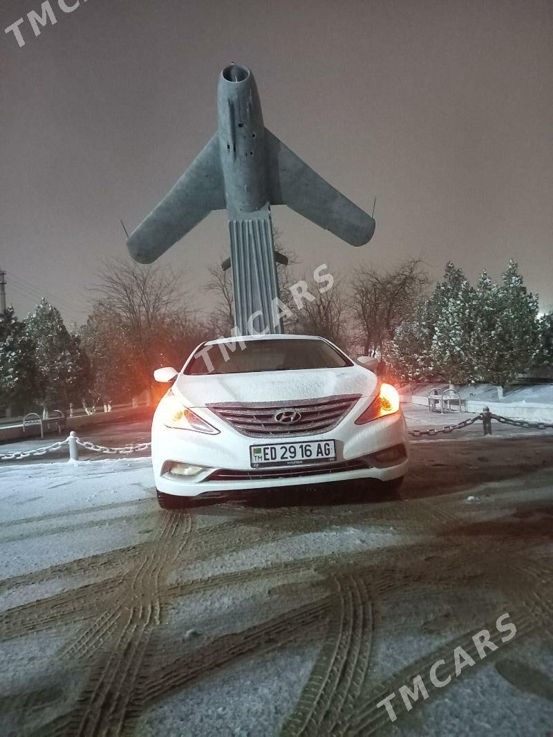 Hyundai Sonata 2010 - 155 000 TMT - Ашхабад - img 9