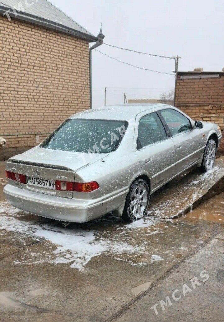 Toyota Camry 1998 - 135 000 TMT - Теджен - img 5