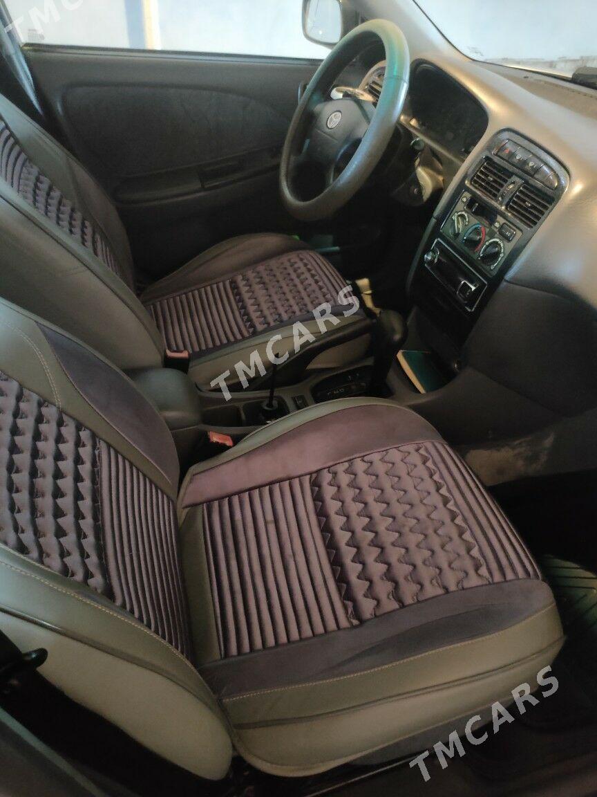 Toyota Avensis 1999 - 103 000 TMT - Köneürgenç - img 3