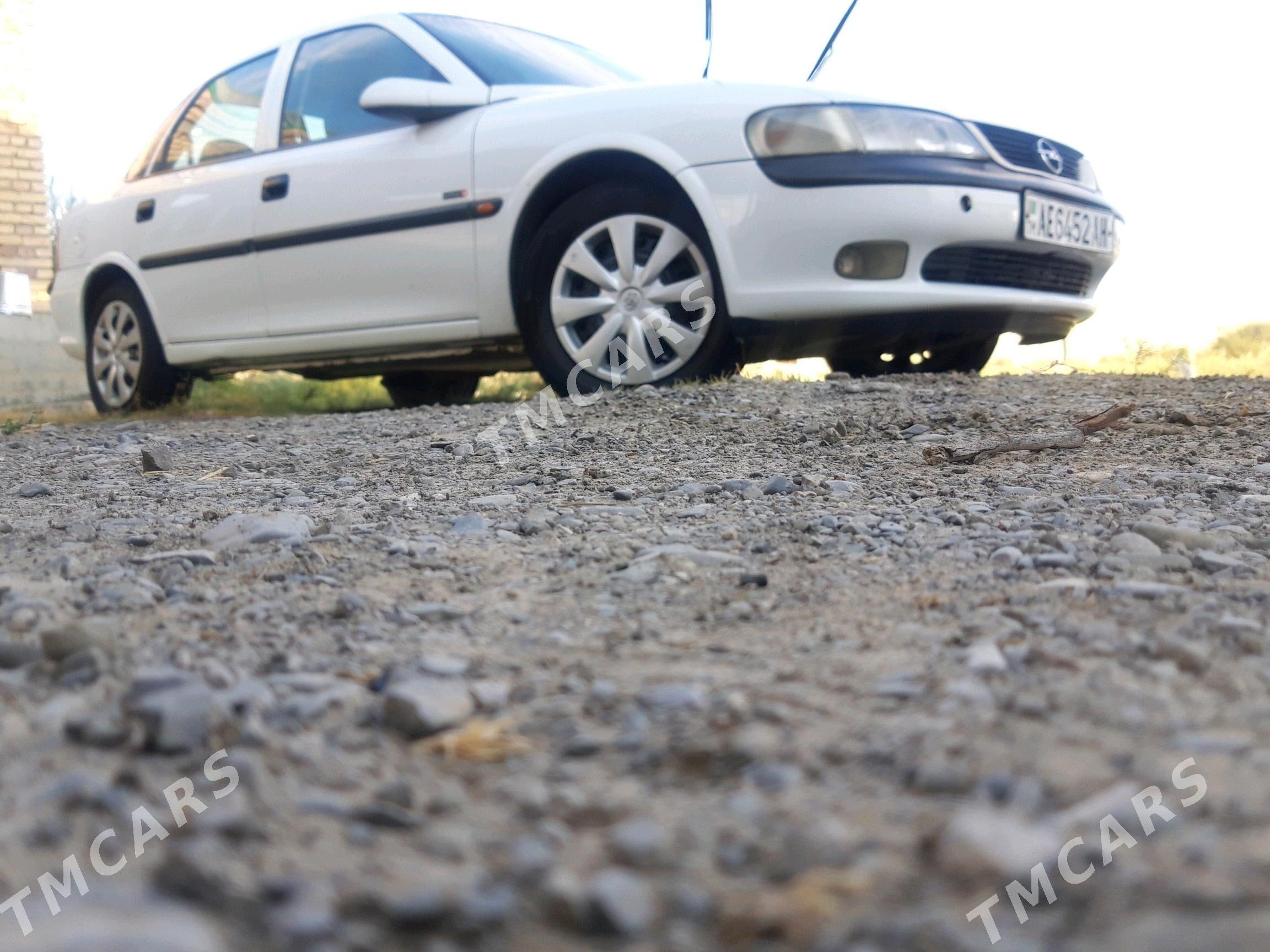 Opel Vectra 1999 - 50 000 TMT - Bäherden - img 5