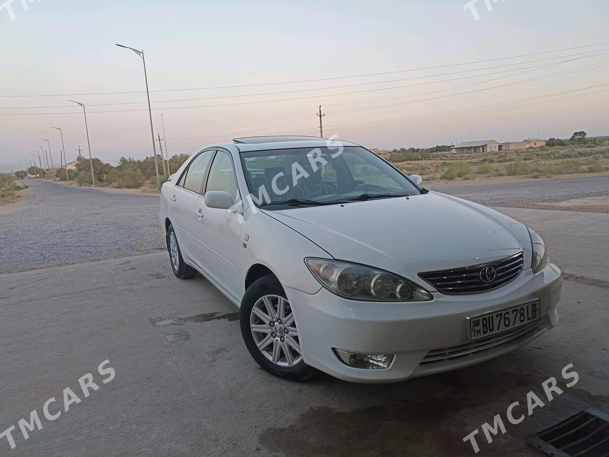 Toyota Camry 2003 - 165 000 TMT - Достлук - img 5