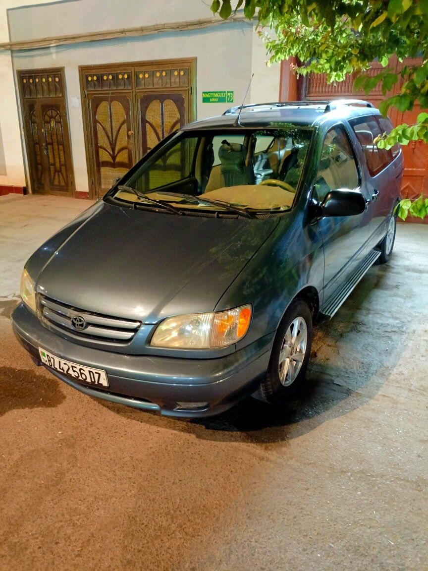 Toyota Sienna 2002 - 160 000 TMT - Дашогуз - img 2