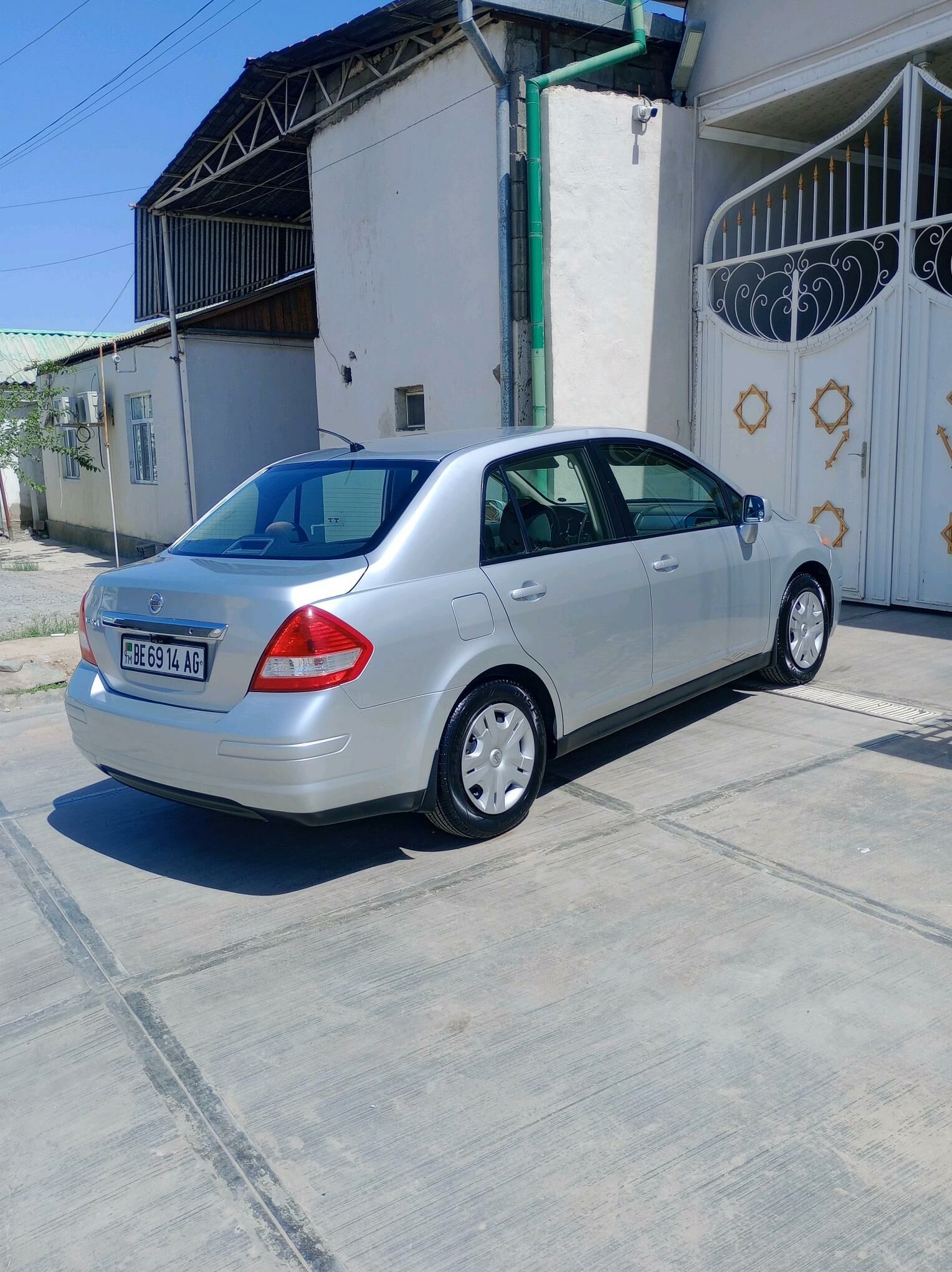 Nissan Versa 2010 - 145 000 TMT - Хитровка - img 5