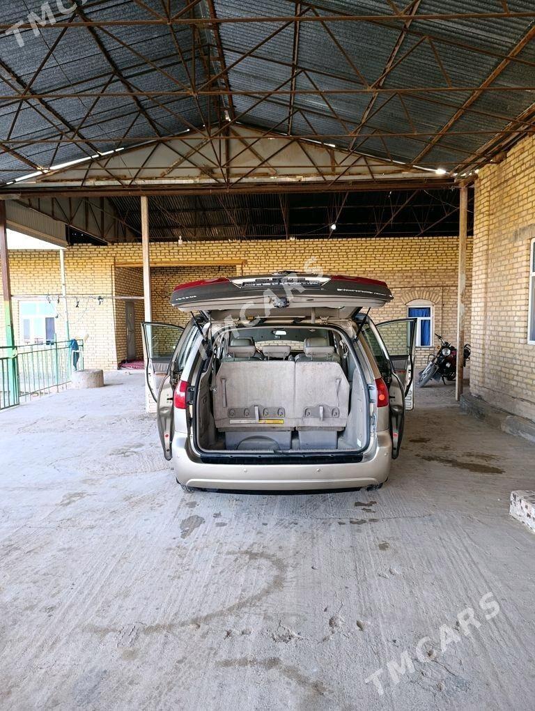Toyota Sienna 2006 - 260 000 TMT - Каракумский этрап - img 5