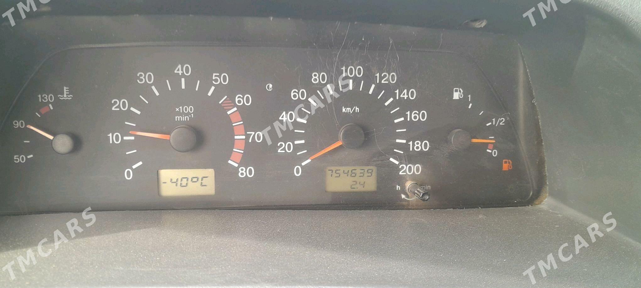 Lada 2115 2003 - 30 000 TMT - Бабадайхан - img 7