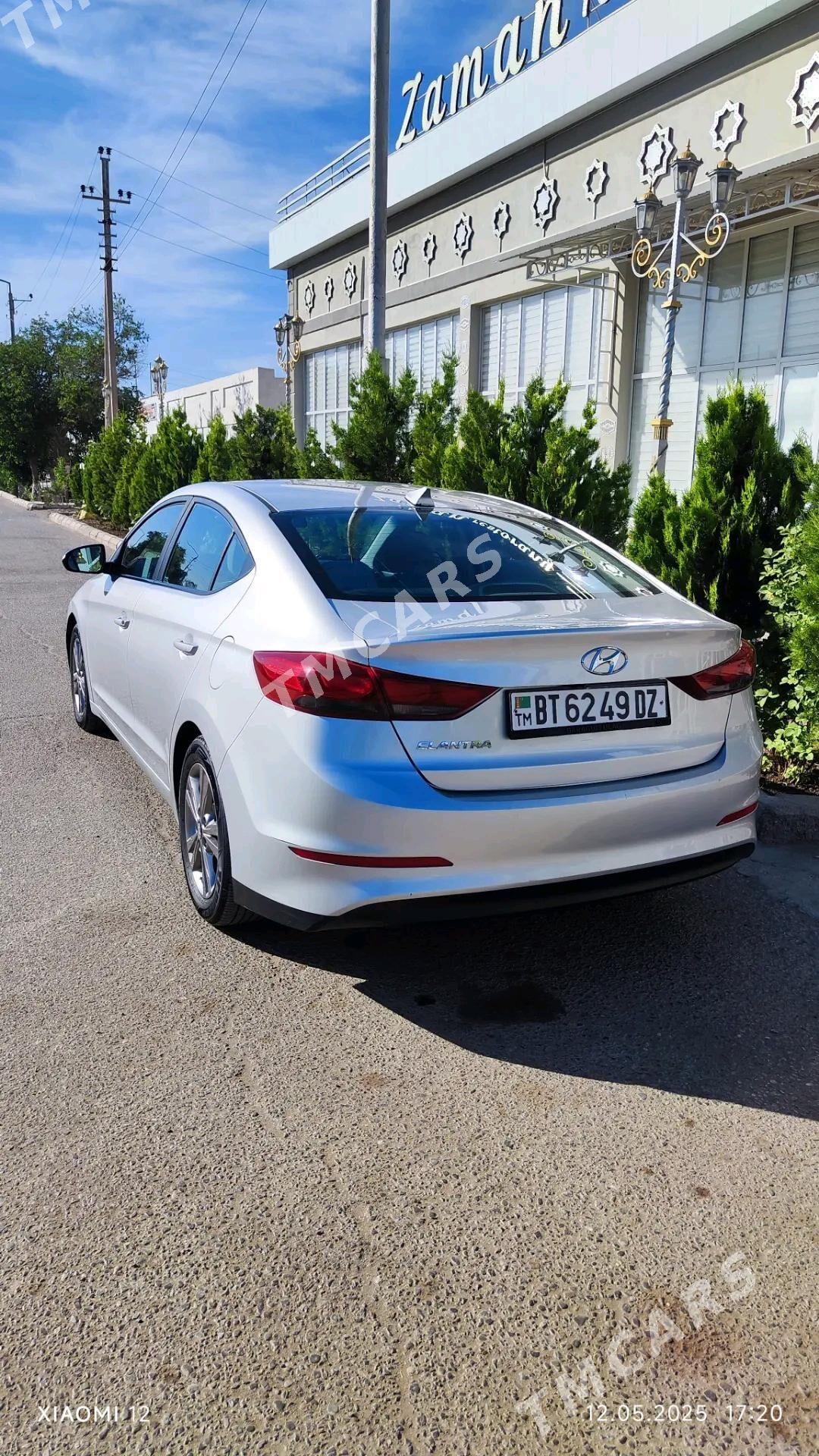 Hyundai Elantra 2017 - 185 000 TMT - Дашогуз - img 2