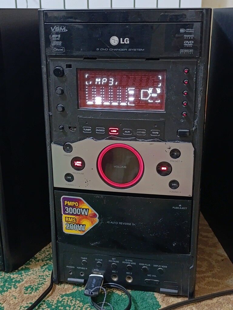 LG XD203 Mini sistema USBAux - Mary - img 2