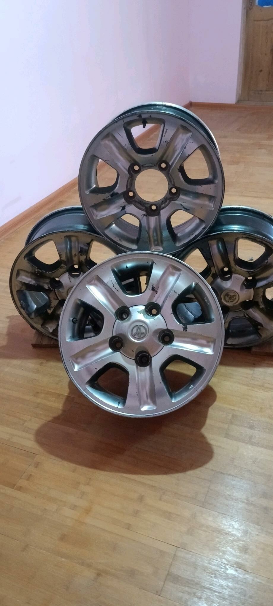 LAND CRUISER DISKA17LIK 4 000 TMT - Türkmenabat - img 6