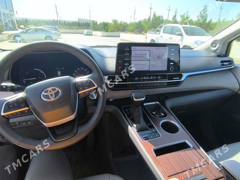 Toyota Sienna 2023 - 600 000 TMT - Büzmeýin - img 5