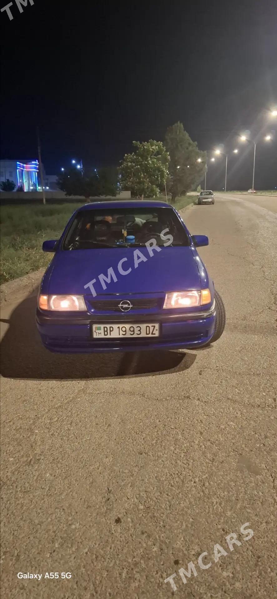 Opel Vectra 1995 - 38 000 TMT - Daşoguz - img 4